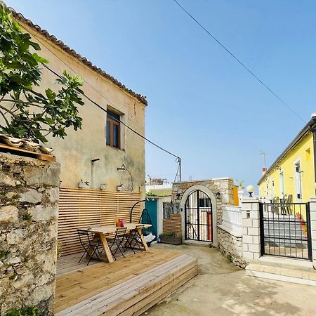 Guesthouse Near The Castle Of Himare Luaran gambar