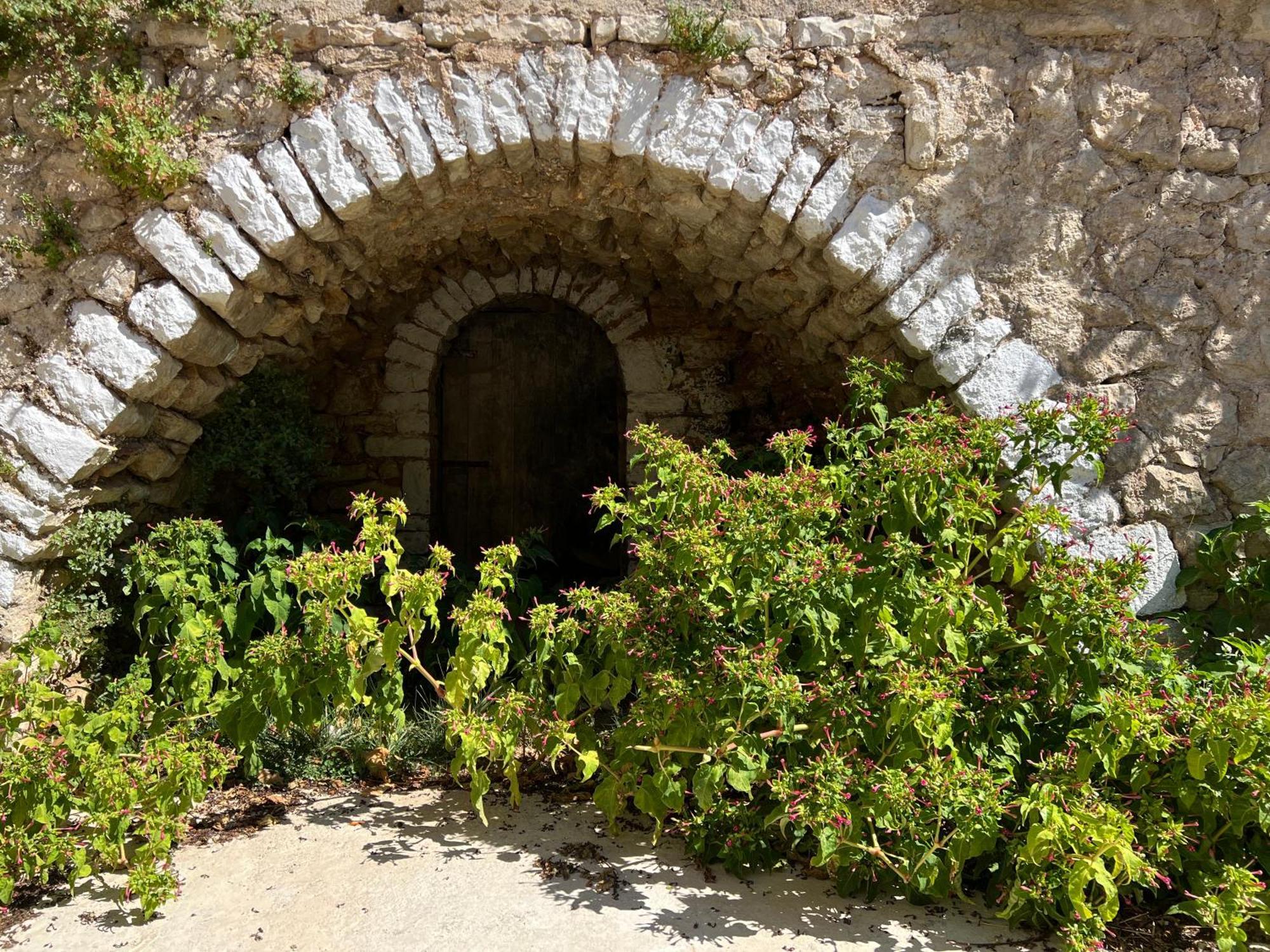 Guesthouse Near The Castle Of Himare Luaran gambar